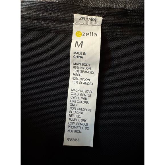 Zella Journey Water Resistant Raincoat - Women's Medium Black - Picture 4 of 6